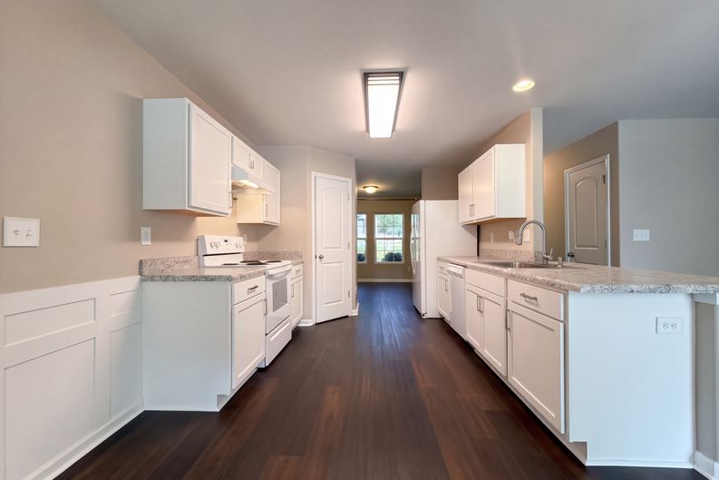 Photo 6 of 33 of 838 Sorrel Ln, Oakboro, NC