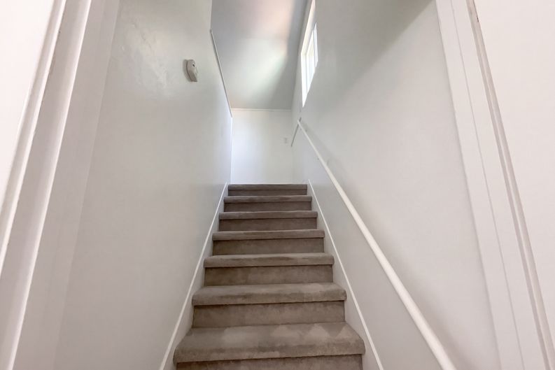 Photo 20 of 27 of 6150 Parkoaks Dr, Citrus Heights, CA