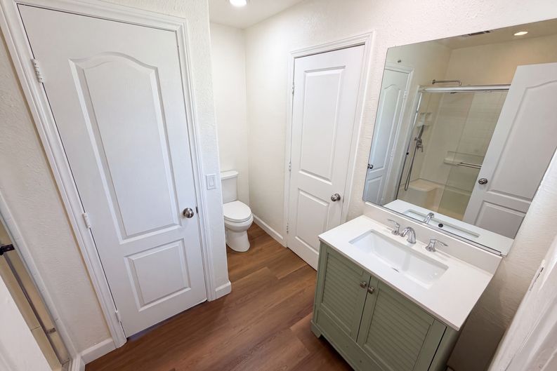 Photo 18 of 30 of 21312 E Greenhaven St, Covina, CA
