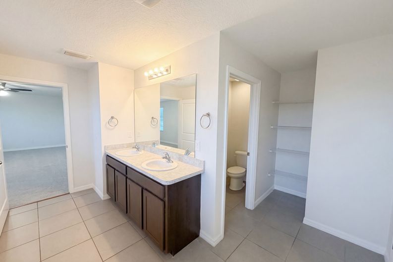 Photo 27 of 34 of 35687 Hillbrook Ave, Zephyrhills, FL