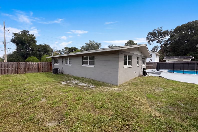 Photo 24 of 25 of 4406 Lane Ave S, Jacksonville, FL