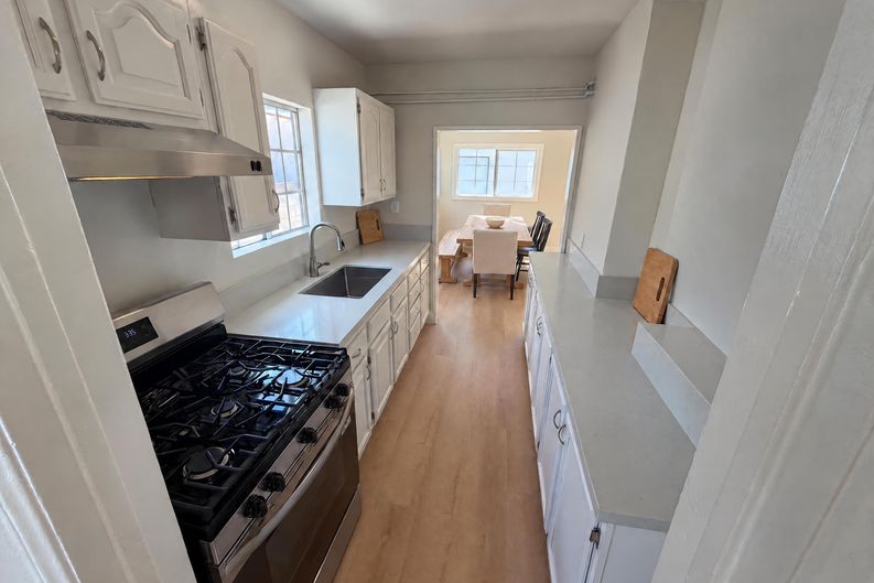 Photo 15 of 27 of 15343 Pimenta Ave, Paramount, CA
