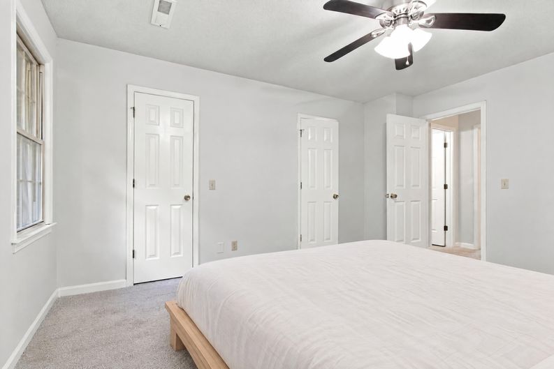 Photo 8 of 18 of 5991 Acton Rd, Dalzell, SC
