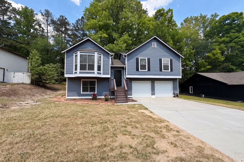 Photo 15 of 19 of 7020 Greenbower Ln, Atlanta, GA