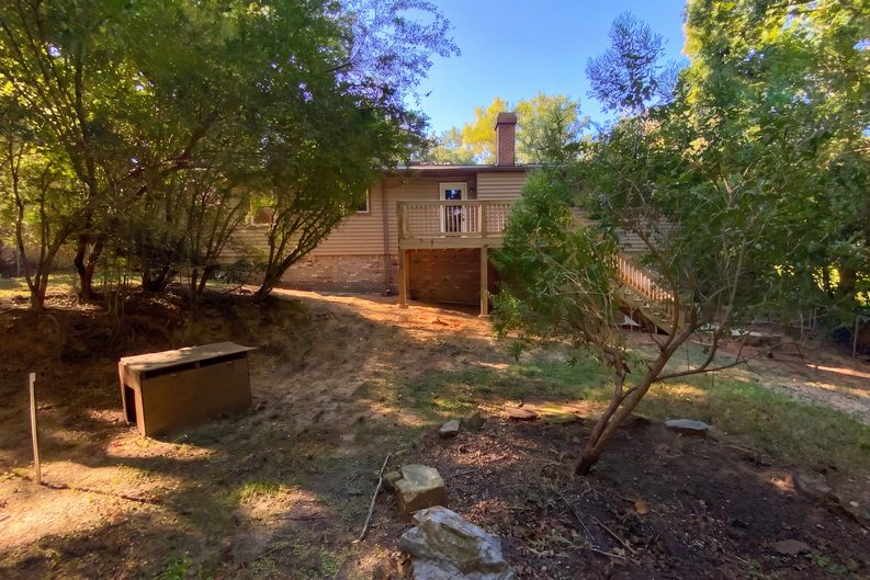Photo 26 of 56 of 4676 Fairway Dr, Pinson, AL