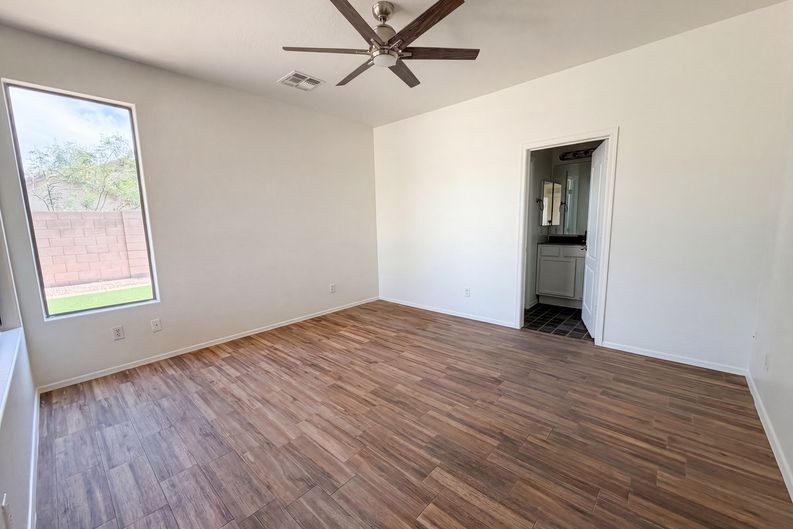 Photo 13 of 19 of 3421 E Dennisport Ave, Gilbert, AZ