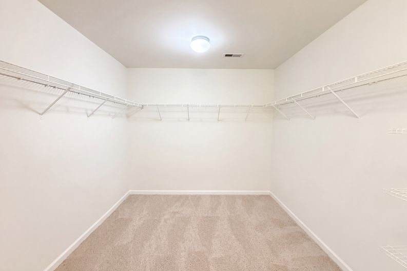 Photo 20 of 26 of 7230 Kinley Commons Ln, Charlotte, NC