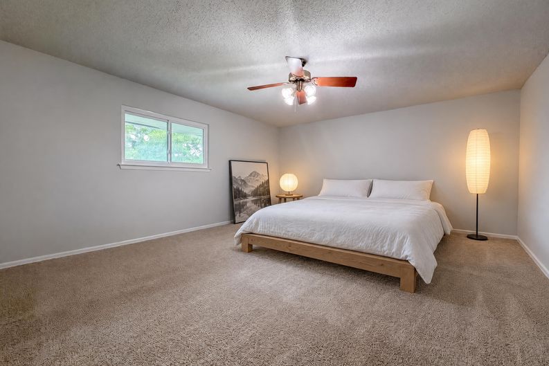 Photo 4 of 17 of 13930 Winding Hl, San Antonio, TX
