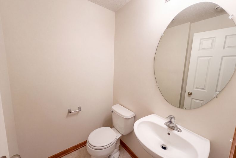 Photo 17 of 25 of 7231 Jewel Ln N, Maple Grove, MN
