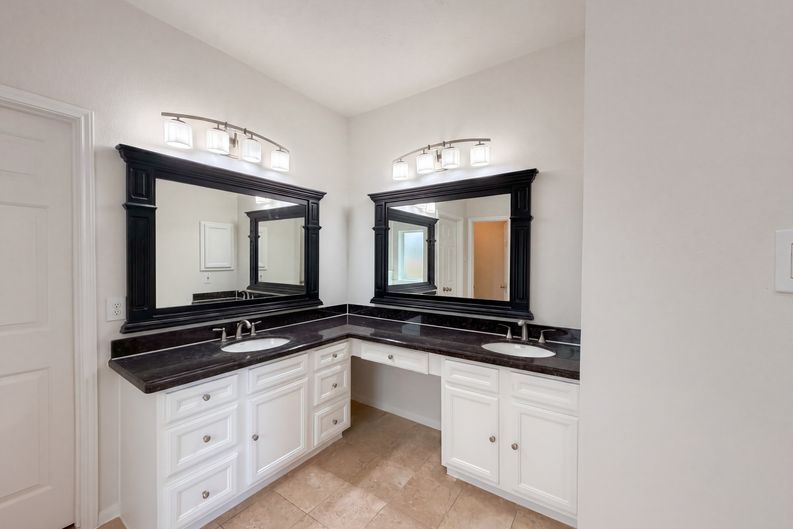 Photo 24 of 33 of 3106 Forrester Dr, Pearland, TX