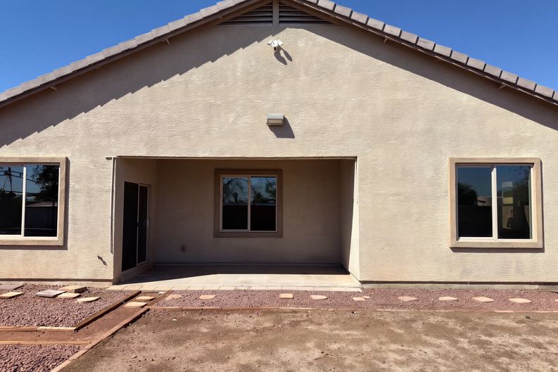 Photo 5 of 40 of 7025 S 251st Dr, Buckeye, AZ