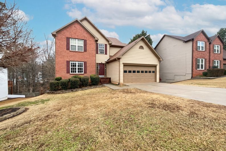 Photo 6 of 35 of 2859 Savannah Walk Ln, Suwanee, GA