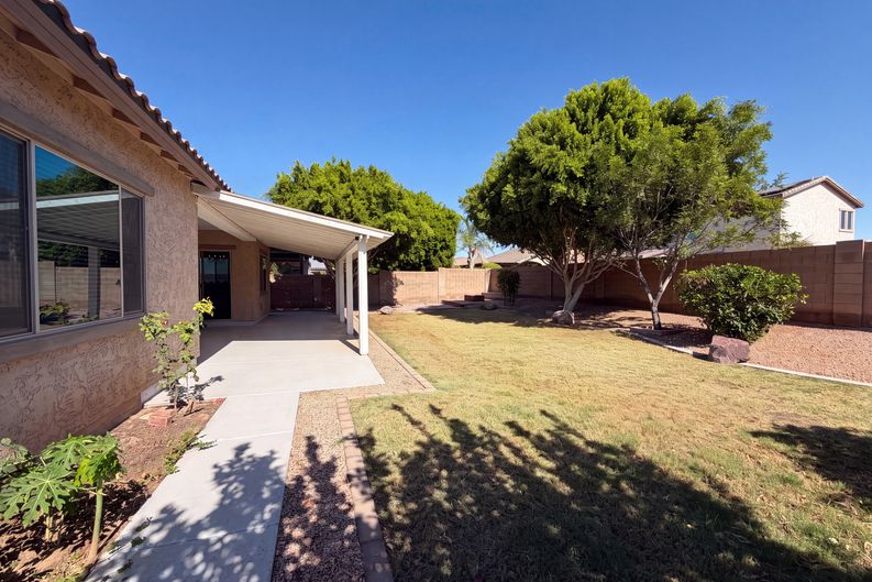 Photo 38 of 39 of 18136 W Devonshire Ave, Goodyear, AZ
