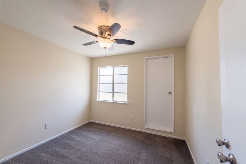 Photo 7 of 20 of 12903 Wingo St, Pacoima, CA