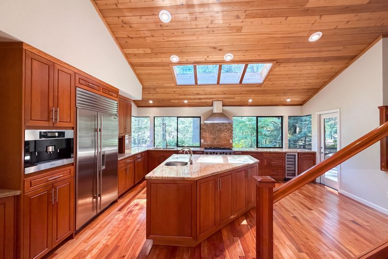 Photo 6 of 47 of 815 Wild Oak Dr, Santa Rosa, CA