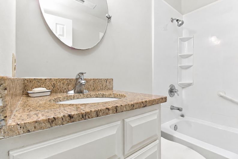 Photo 12 of 18 of 5991 Acton Rd, Dalzell, SC