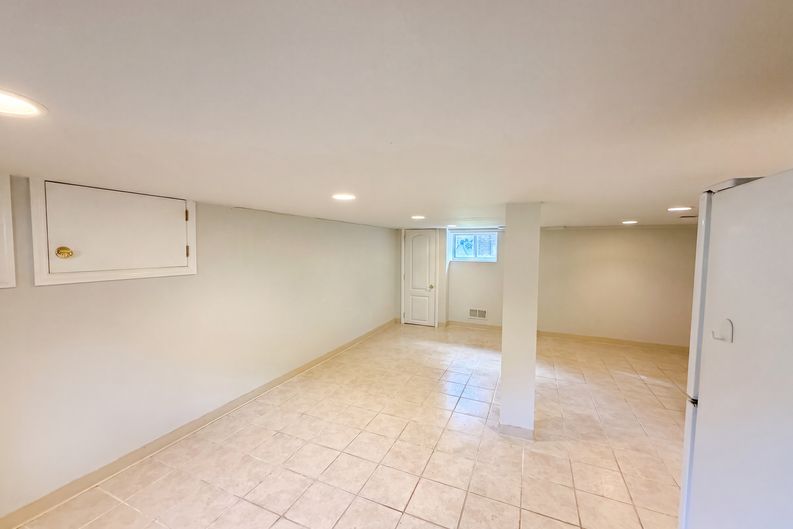 Photo 17 of 26 of 506 Lyons Rd, Basking Ridge, NJ