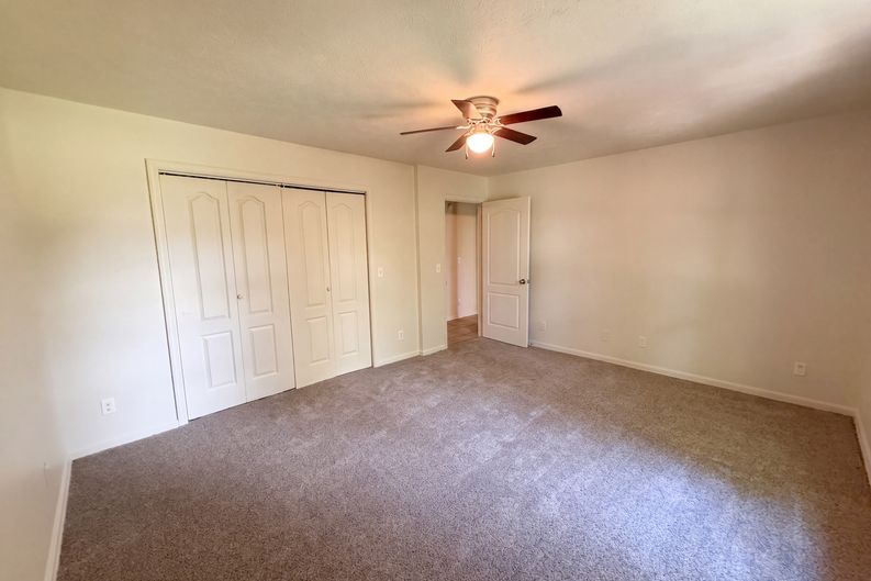 Photo 12 of 29 of 675 Jenny St, Selmer, TN