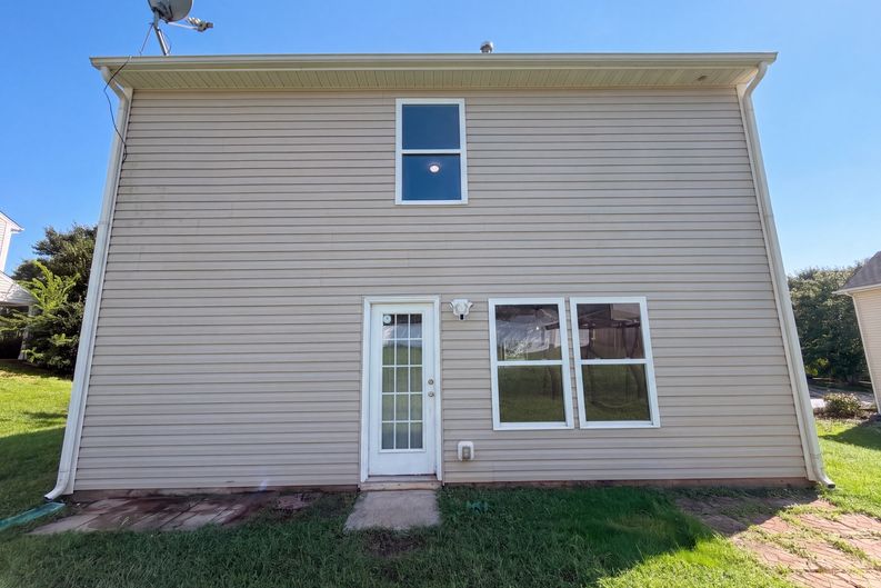 Photo 5 of 19 of 164 Altondale Dr, Statesville, NC