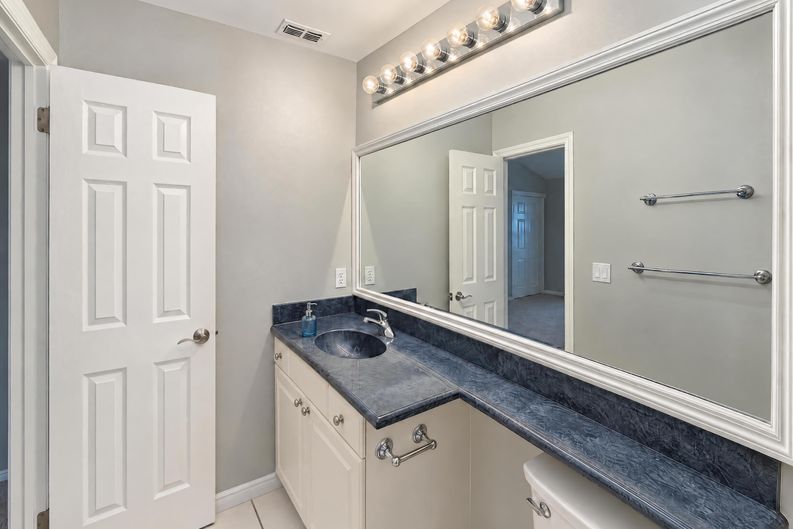 Photo 13 of 19 of 638 Maple Oak Cir, Altamonte Springs, FL