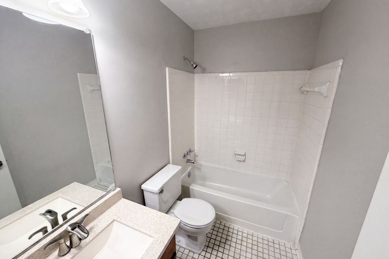 Photo 5 of 21 of 165 Splitwood Ln, Fairburn, GA