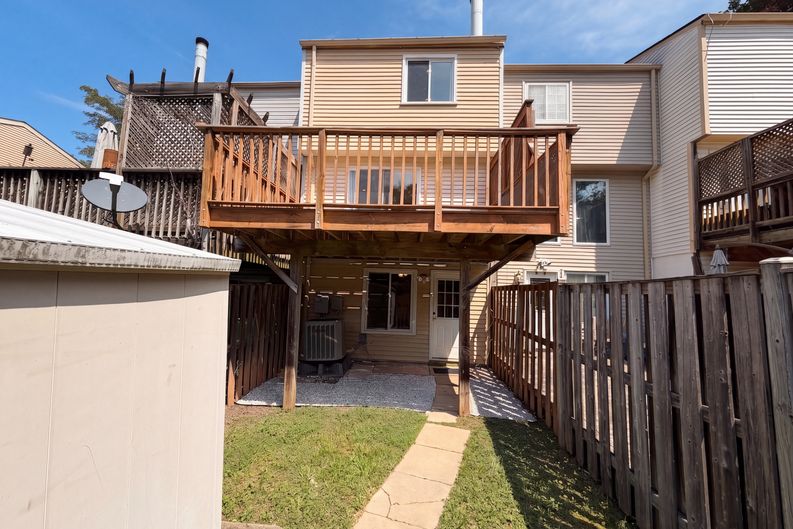 Photo 52 of 57 of 8769 Kanawha Ct, Lorton, VA