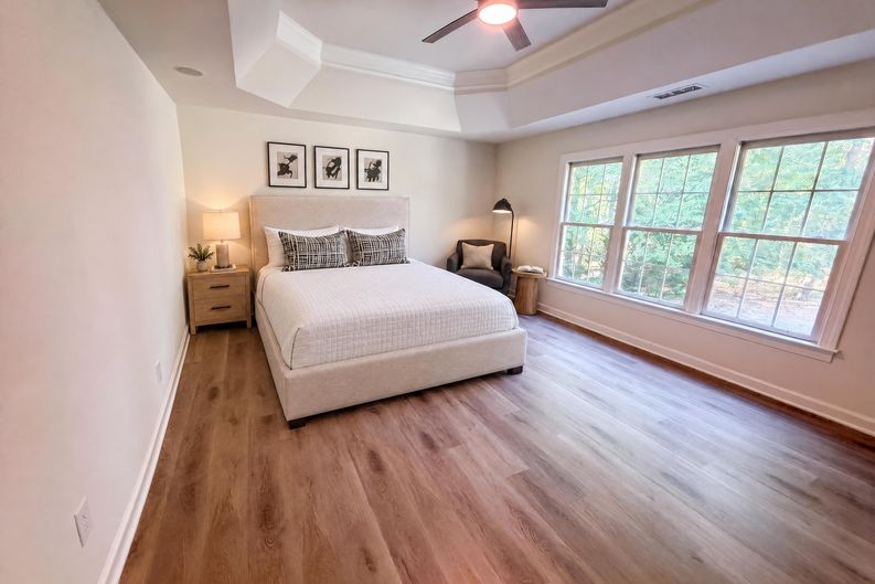 Photo 4 of 31 of 12209 Willingdon Rd, Huntersville, NC