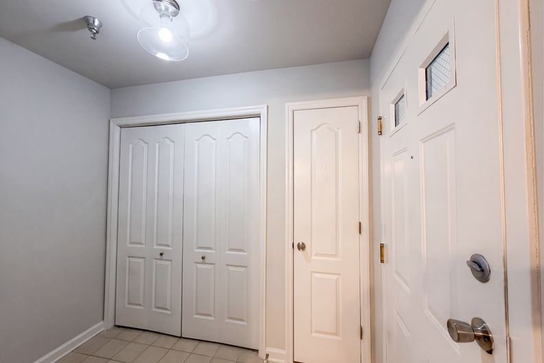 Photo 6 of 20 of 5025 Hillsboro Pike, Nashville, TN
