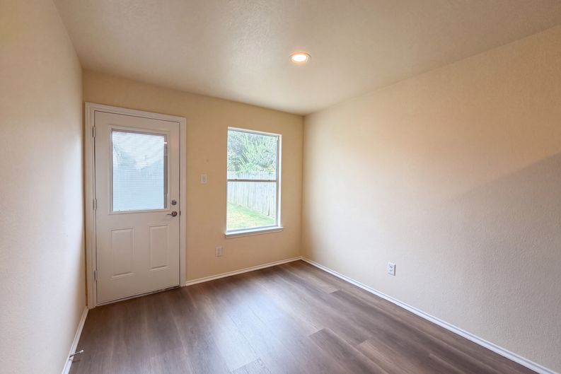 Photo 8 of 16 of 4126 Mt Everest Way, Katy, TX