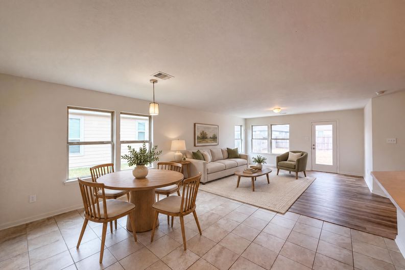 Photo 8 of 16 of 4814 Westfield Pines Dr, Katy, TX