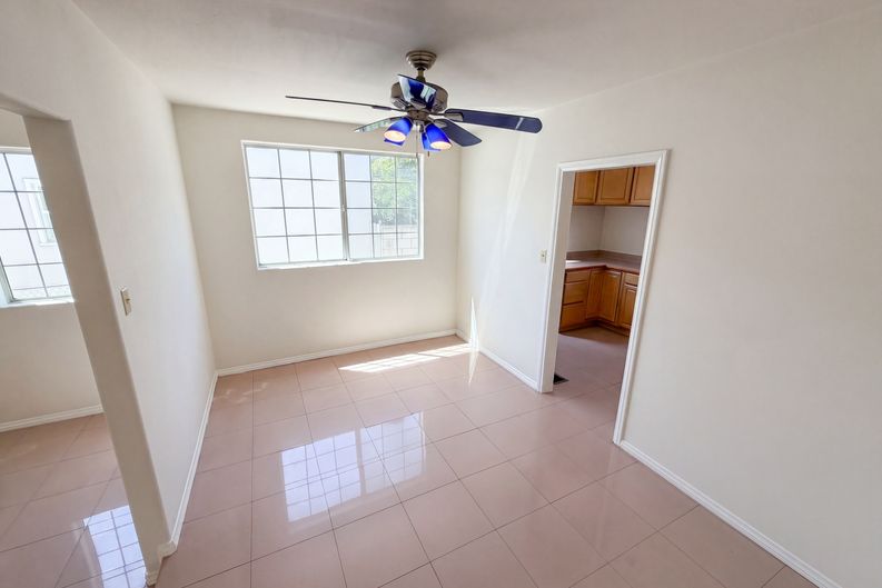 Photo 6 of 31 of 817 S 9th St, Alhambra, CA