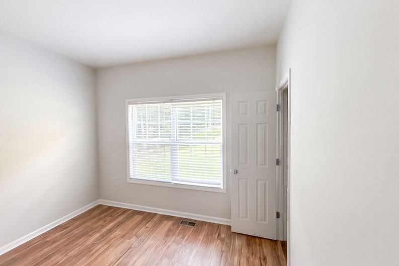 Photo 24 of 43 of 8230 Mossybrook Ln, Douglasville, GA
