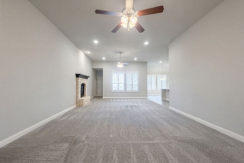 Photo 3 of 19 of 2613 Oak Blossom Dr, McKinney, TX