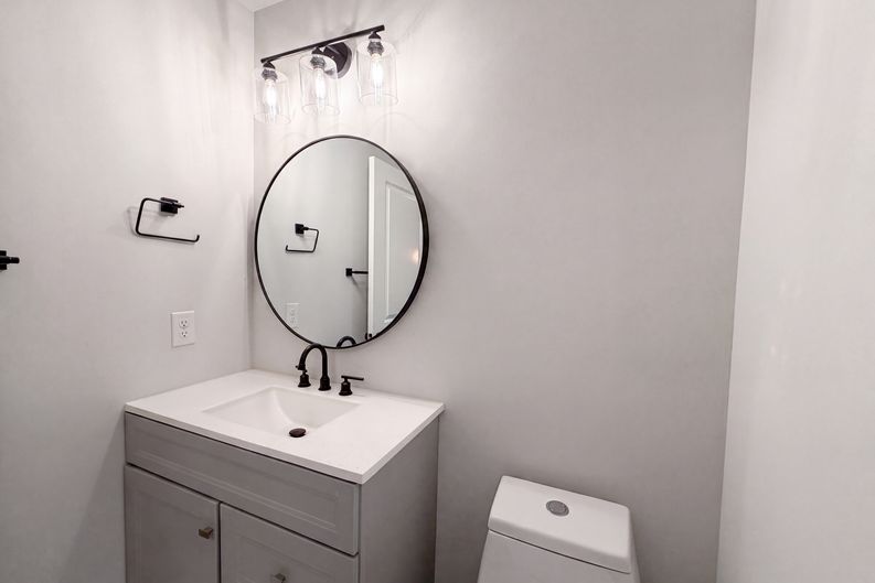 Photo 26 of 36 of 6112 Pinehurst Dr, Nashville, TN