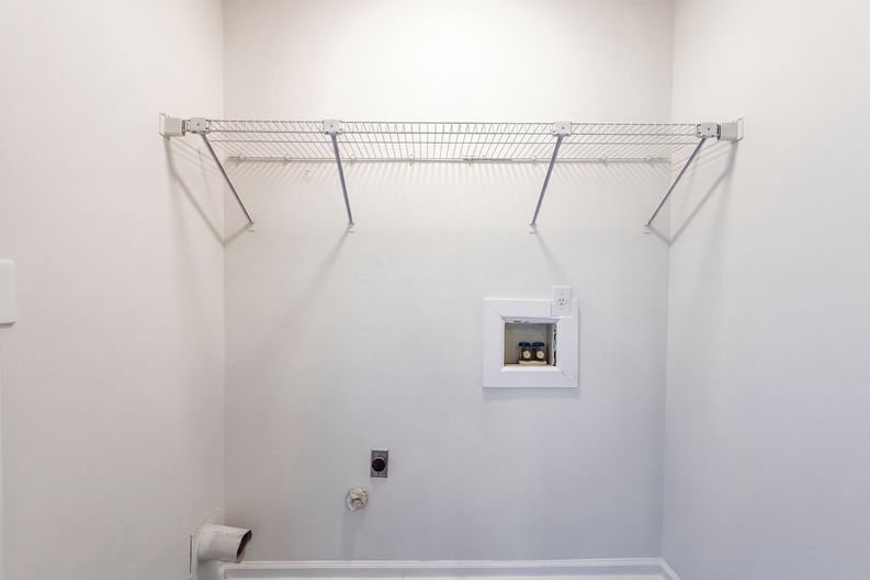 Photo 16 of 26 of 105 Nanci Ct, Stockbridge, GA