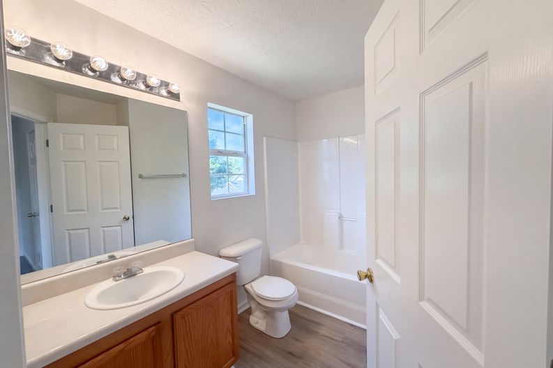 Photo 13 of 23 of 807 Carlton Pointe Pl, Palmetto, GA