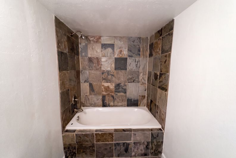 Photo 12 of 28 of 5667 Johnson St, Arvada, CO