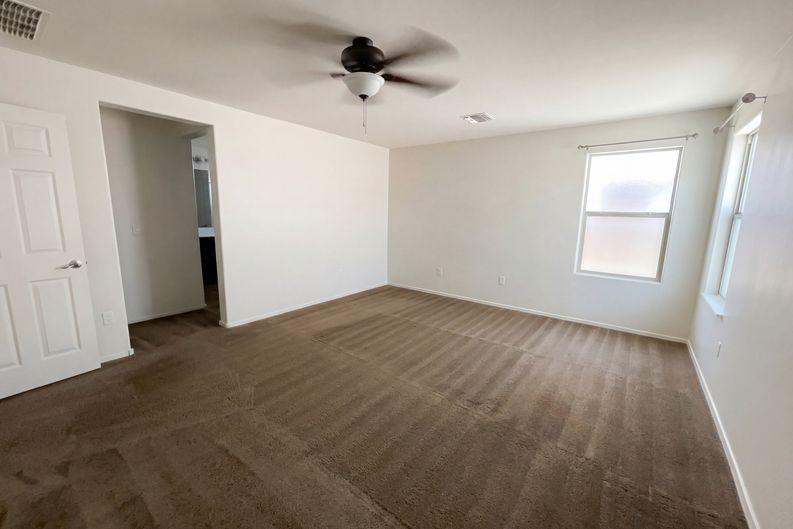 Photo 4 of 19 of 11600 W Granville Dr, Marana, AZ