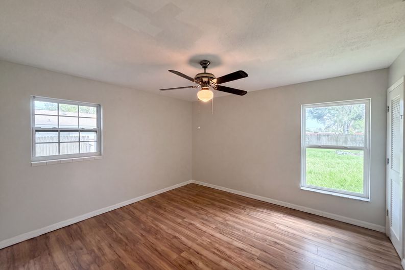 Photo 10 of 19 of 4147 Willow South Dr, Mulberry, FL