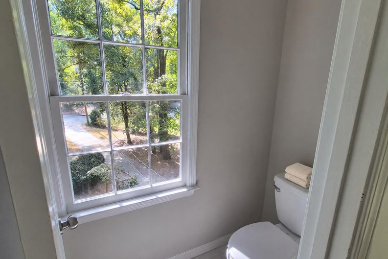 Photo 11 of 21 of 2201 Brookfield Cir, Lawrenceville, GA