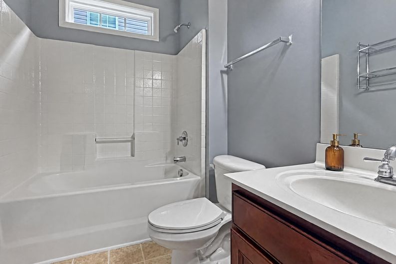 Photo 10 of 20 of 8915 Cinder Ln, Huntersville, NC