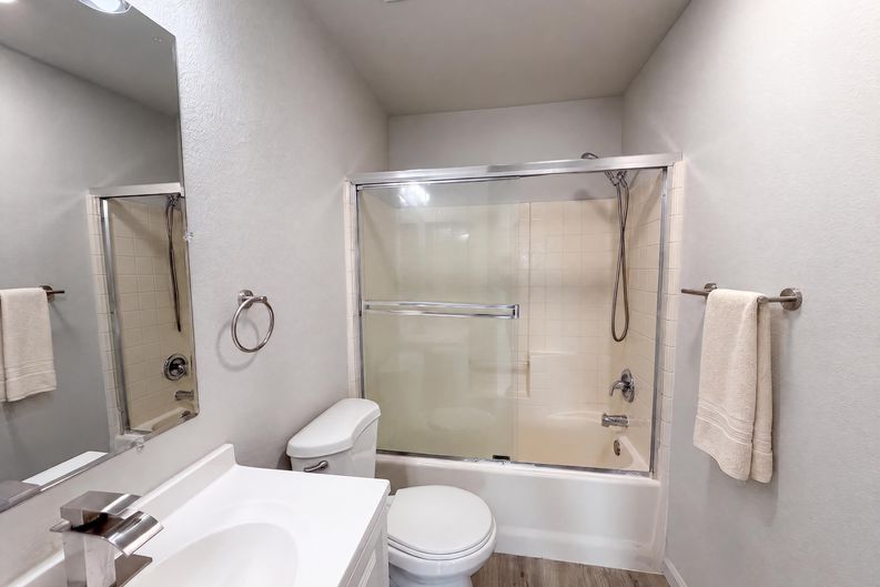 Photo 27 of 31 of 2155 Watercourse St, Stockton, CA
