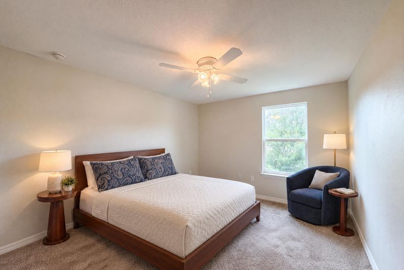 Photo 16 of 22 of 4876 Grassy Knoll Dr, Tavares, FL