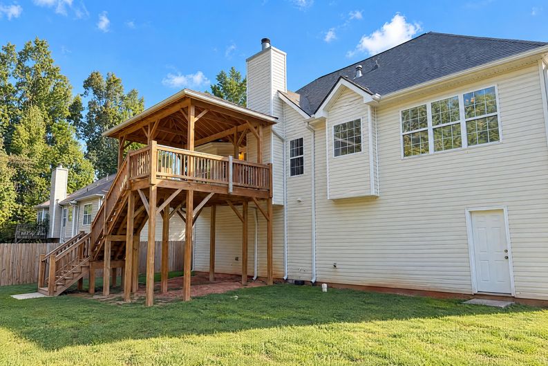 Photo 29 of 31 of 1041 Topaz Ln, Lithia Springs, GA