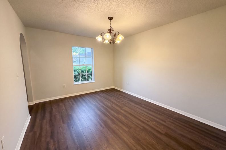Photo 12 of 34 of 8215 Foxdale Dr, Jacksonville, FL