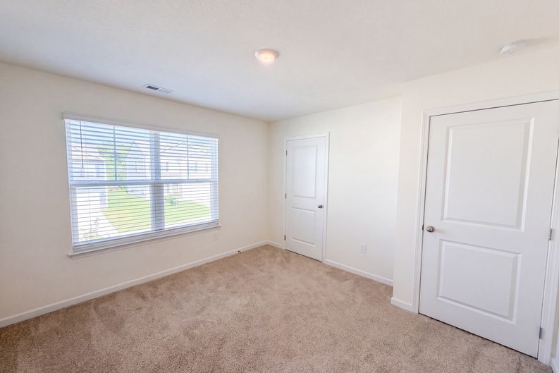 Photo 17 of 34 of 1120 Amber Vista Ln, Knoxville, TN