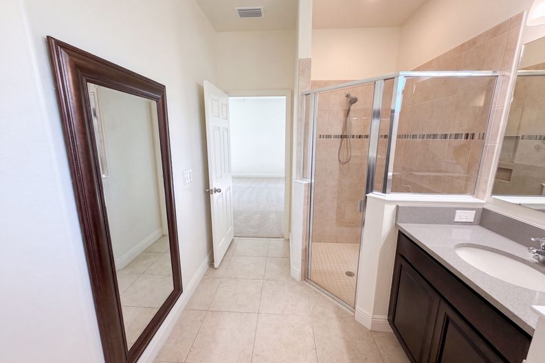Photo 24 of 32 of 6435 Monserrat Dr, Vero Beach, FL