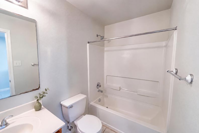 Photo 9 of 11 of 10914 Rivera Cv, San Antonio, TX