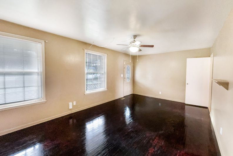 Photo 3 of 23 of 90 Tusculum Rd, Antioch, TN