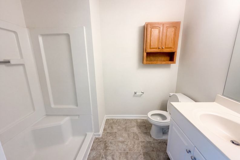 Photo 16 of 18 of 3721 Morris Farm Dr, Greensboro, NC